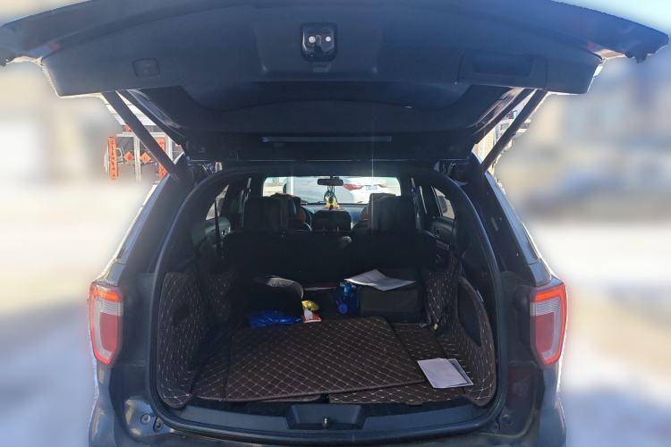 Used Ford Explorer 2017 2.3T Fashion Edition Trunk