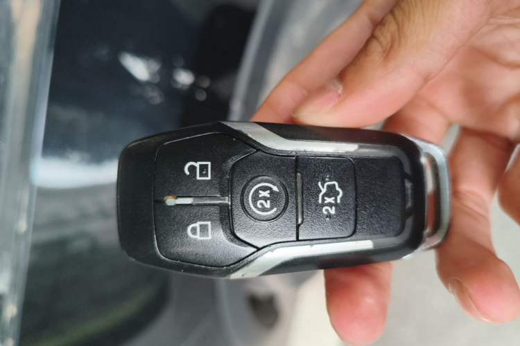 Used Ford Explorer 2017 2.3T Elite Edition Vehicle Key