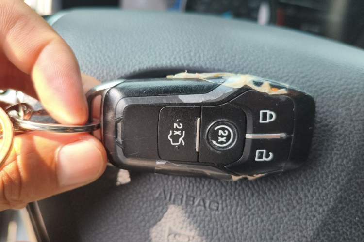 Used Ford Explorer 2017 2.3T Elite Edition Vehicle Key