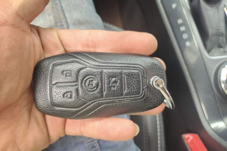 Used Ford Explorer 2017 2.3T Elite Edition Vehicle Key