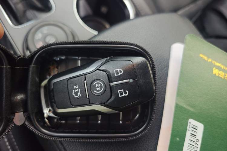 Used Ford Explorer 2017 2.3T Elite Edition Vehicle Key