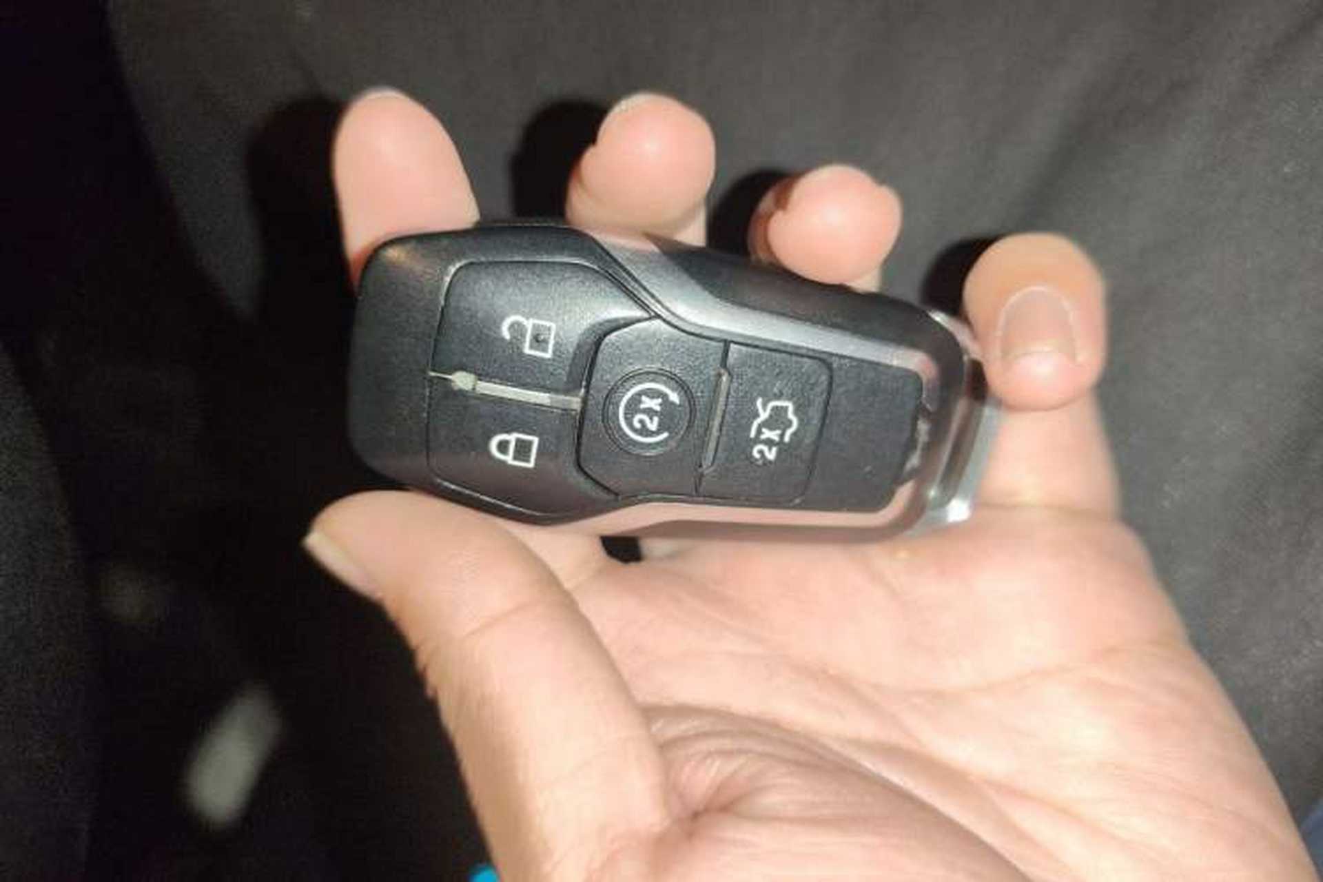 Used Ford Explorer 2017 3.5T Sport Edition Vehicle Key