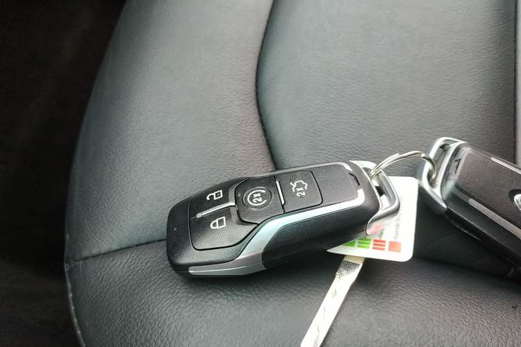 Used Ford Explorer 2017 2.3T Fashion Edition Vehicle Key