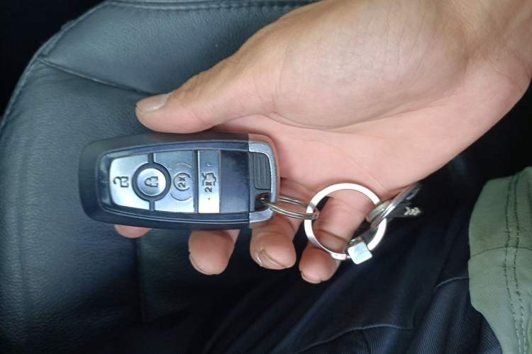 Used Ford Explorer 2017 2.3T Fashion Edition Vehicle Key