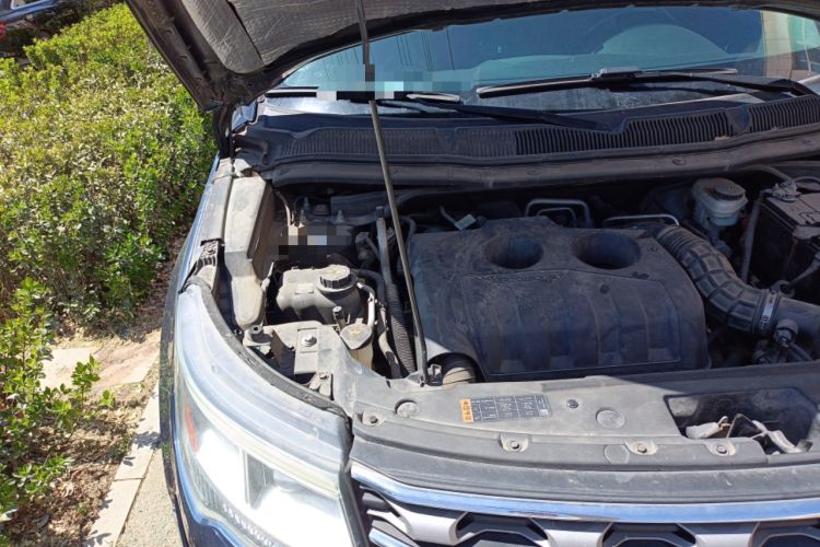 Used Ford Explorer 2017 2.3T Fashion Edition Engine Bay Right
