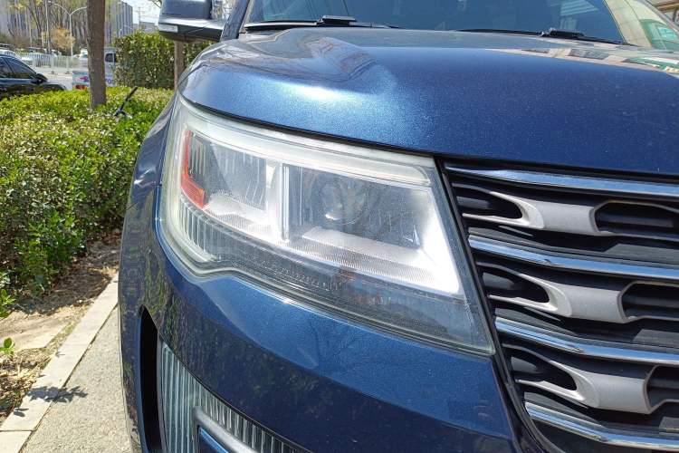 Used Ford Explorer 2017 2.3T Fashion Edition Right Front Headlight