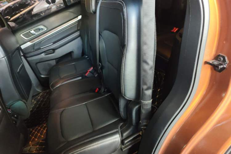 Used Ford Explorer 2017 2.3T Elite Edition Left Rear Seat