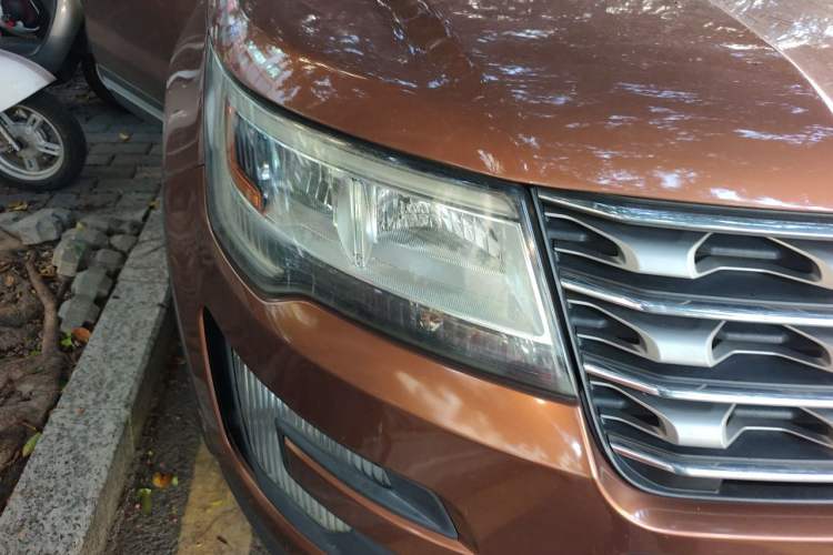 Used Ford Explorer 2017 2.3T Elite Edition Right Front Headlight