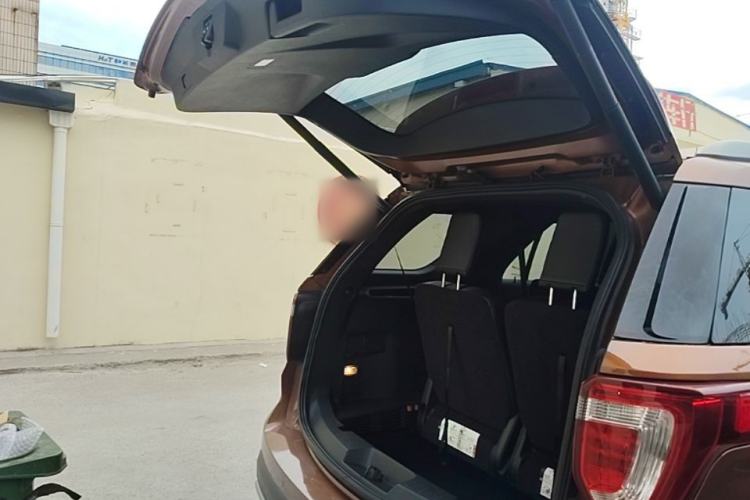 Used Ford Explorer 2017 2.3T Fashion Edition Trunk