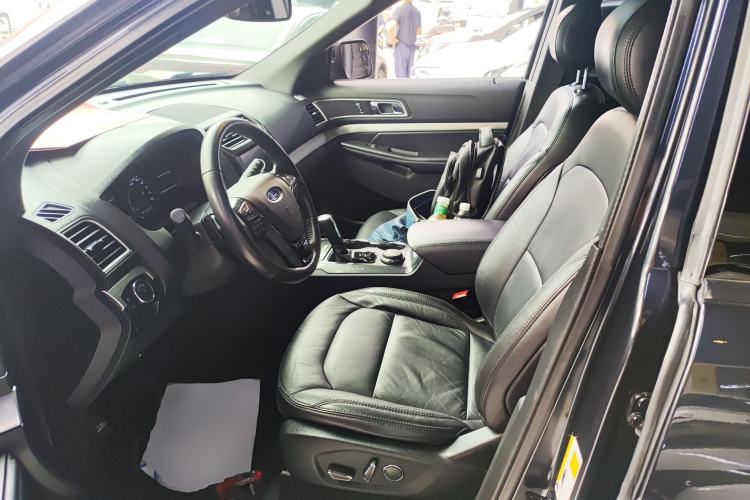 Used Ford Explorer 2017 2.3T Fashion Edition Left Front Seat