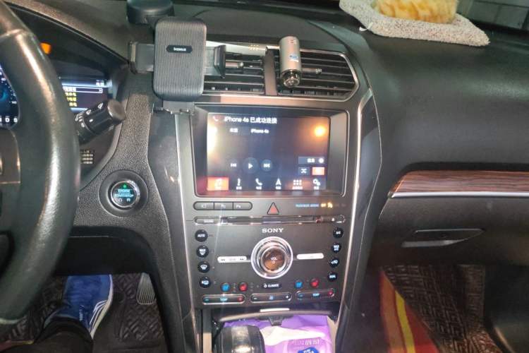 Used Ford Explorer 2017 2.3T Elite Edition Audio And AC Panel