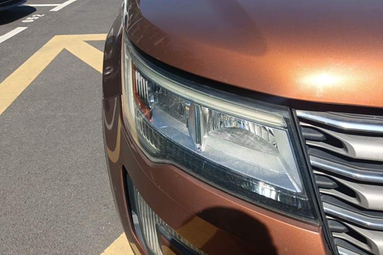 Used Ford Explorer 2017 2.3T Fashion Edition Right Front Headlight