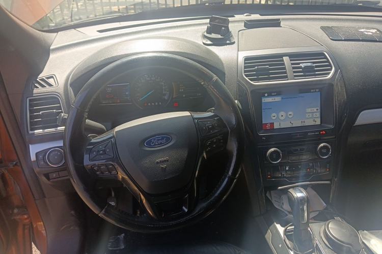 Used Ford Explorer 2017 2.3T Fashion Edition Steering Wheel