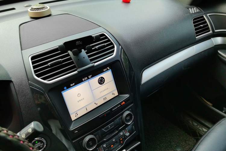 Used Ford Explorer 2017 2.3T Elite Edition Audio And AC Panel