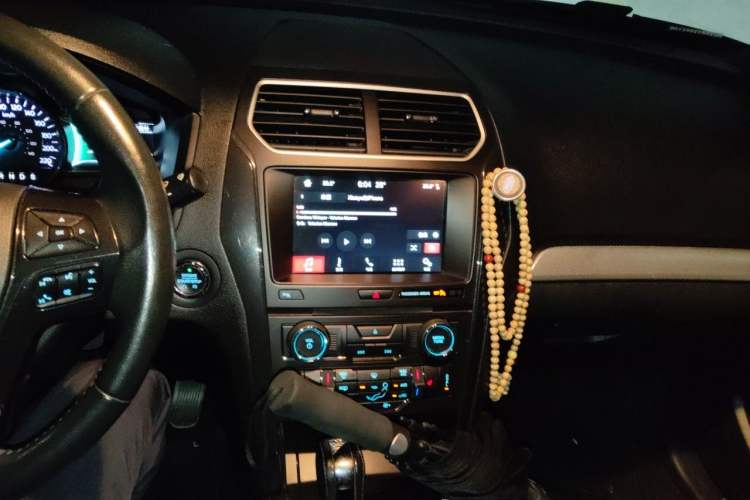 Used Ford Explorer 2017 2.3T Fashion Edition Audio And AC Panel