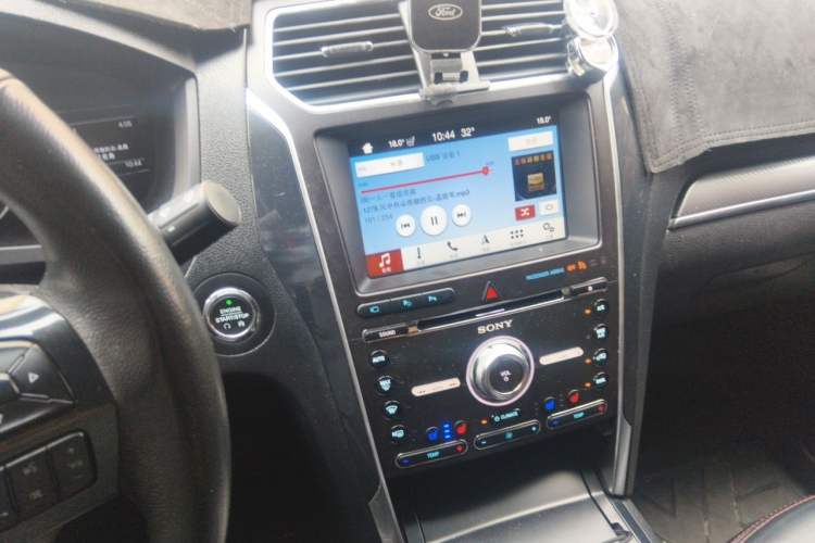 Used Ford Explorer 2017 3.5T Sport Edition Audio And AC Panel