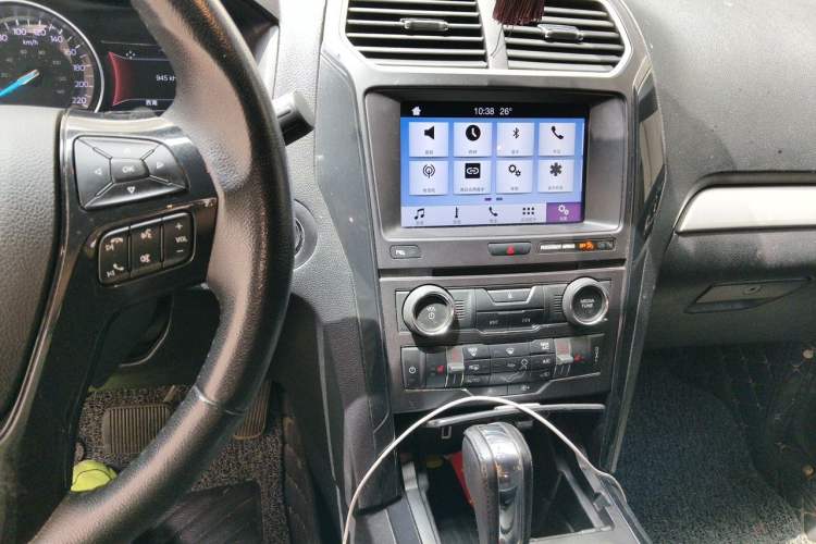 Used Ford Explorer 2017 2.3T Fashion Edition Audio And AC Panel