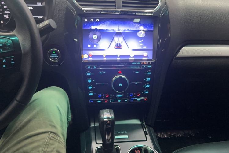 Used Ford Explorer 2017 2.3T Fashion Edition Audio And AC Panel