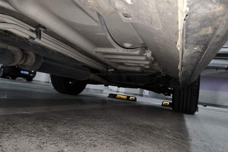 Used Ford Explorer 2017 2.3T Elite Edition Chassis Front Left