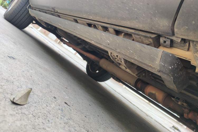 Used Ford Explorer  Chassis Front Right