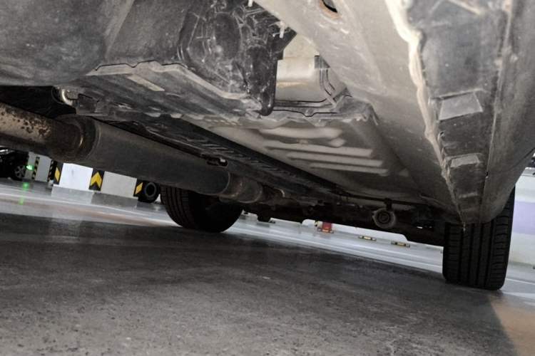 Used Ford Explorer 2017 2.3T Elite Edition Chassis Rear Right