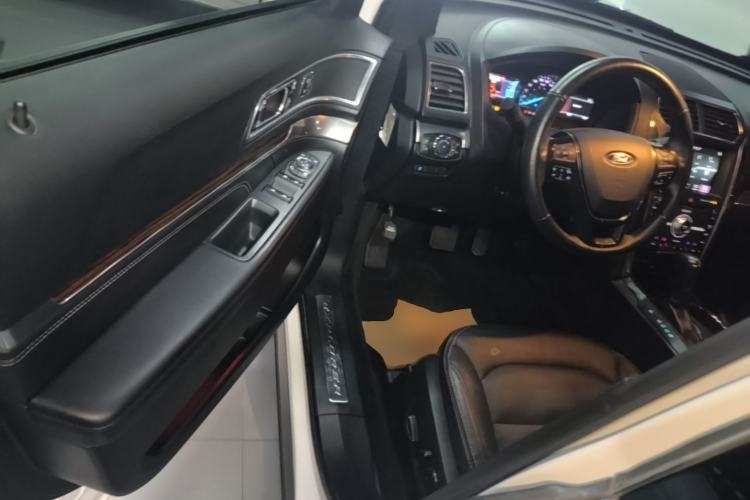 Used Ford Explorer 2017 2.3T Elite Edition Driver Seat