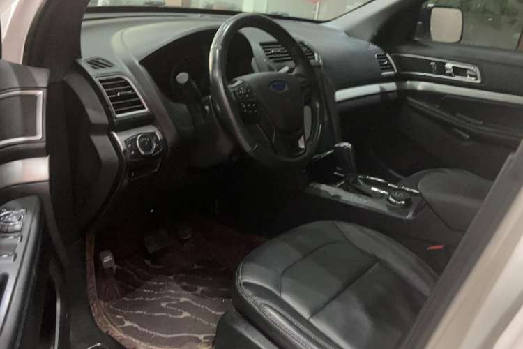 Used Ford Explorer 2017 2.3T Fashion Edition Driver Seat