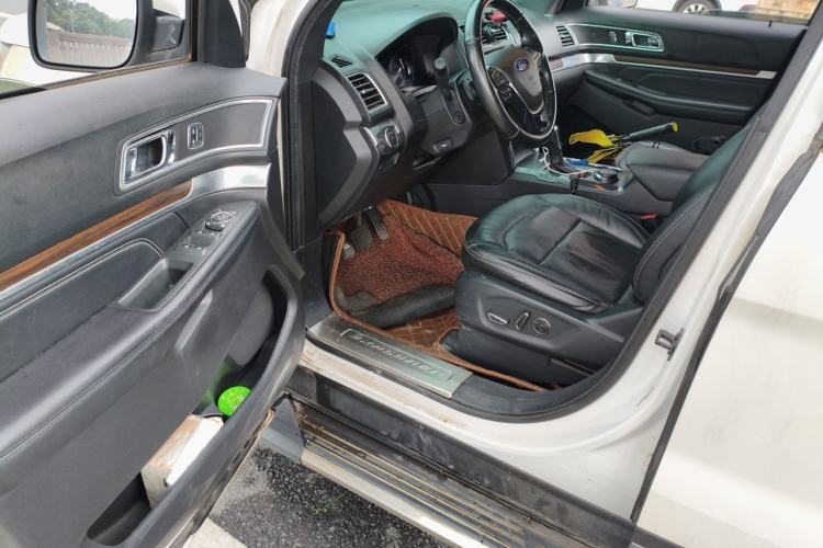 Used Ford Explorer 2017 2.3T Elite Edition Driver Seat