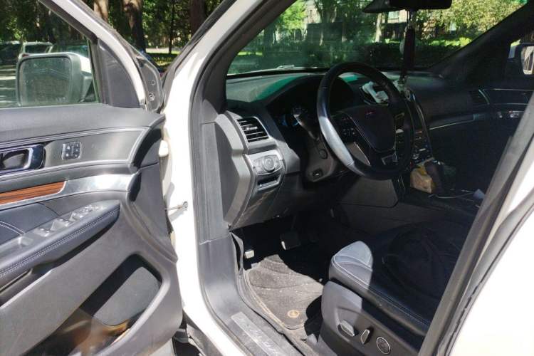 Used Ford Explorer 2017 2.3T Elite Edition Driver Seat