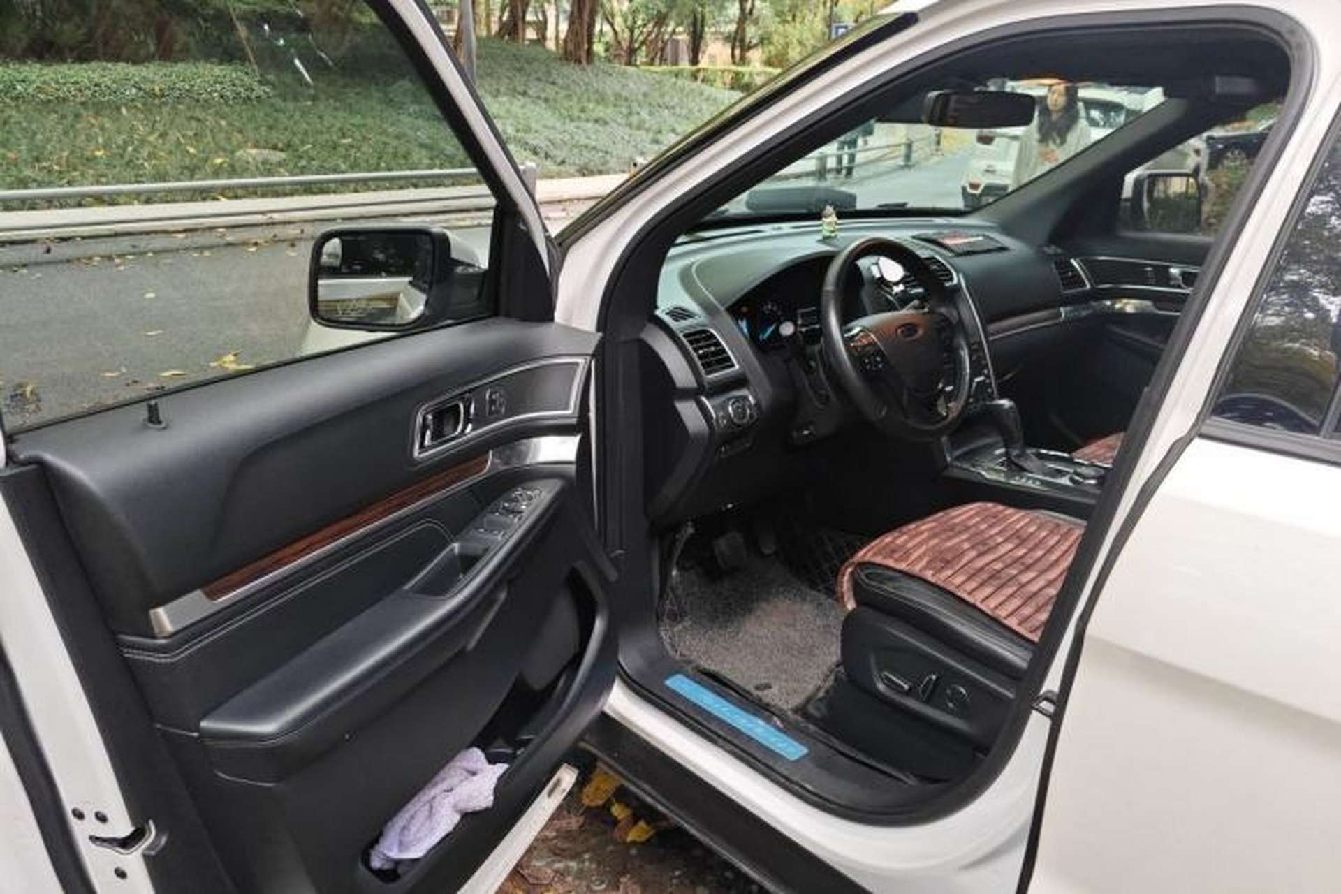 Used Ford Explorer 2017 2.3T Elite Edition Driver Seat