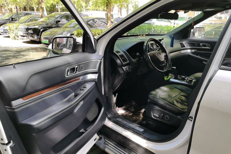 Used Ford Explorer 2017 2.3T Elite Edition Driver Seat