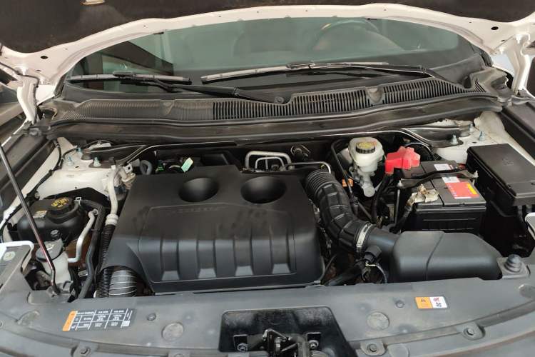 Used Ford Explorer 2017 2.3T Fashion Edition Engine Bay