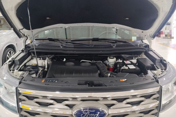 Used Ford Explorer 2017 2.3T Fashion Edition Engine Bay