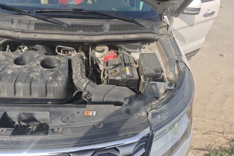Used Ford Explorer 2017 2.3T Elite Edition Engine Bay Left