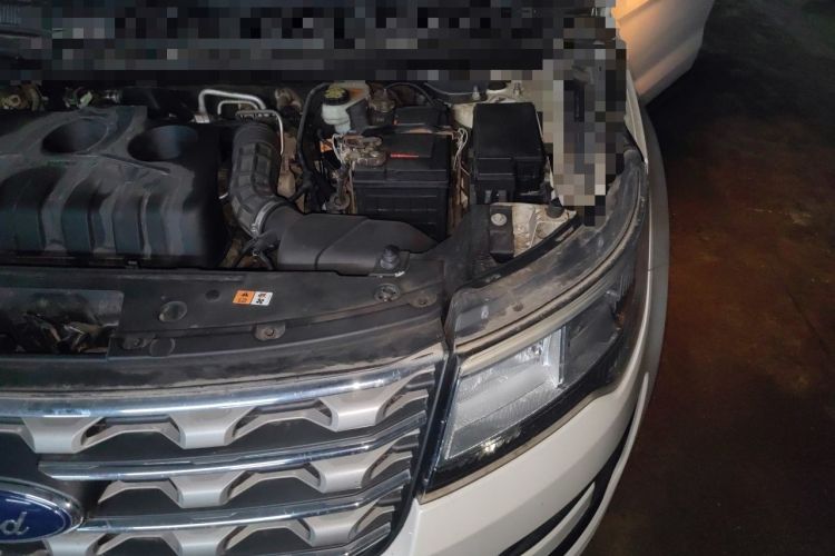 Used Ford Explorer 2017 2.3T Fashion Edition Engine Bay Left