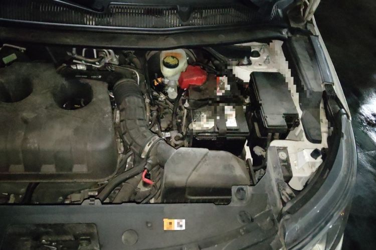 Used Ford Explorer 2017 2.3T Fashion Edition Engine Bay Left