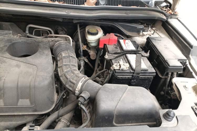 Used Ford Explorer 2017 2.3T Fashion Edition Engine Bay Left