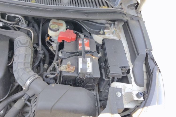 Used Ford Explorer 2017 2.3T Elite Edition Engine Bay Left