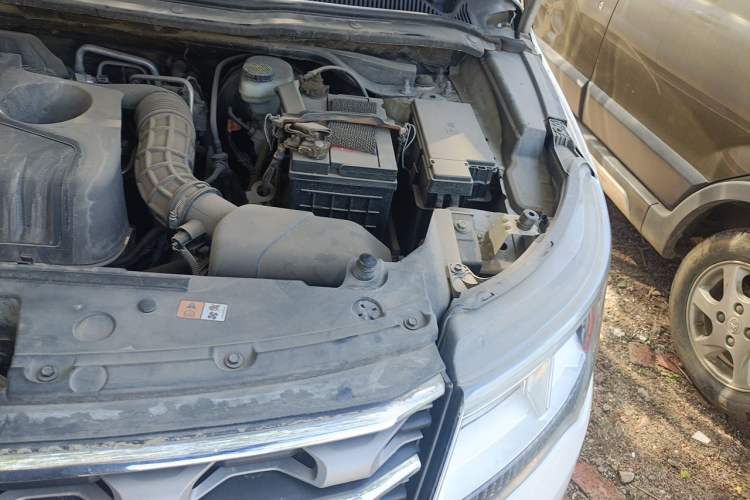 Used Ford Explorer 2017 2.3T Fashion Edition Engine Bay Left
