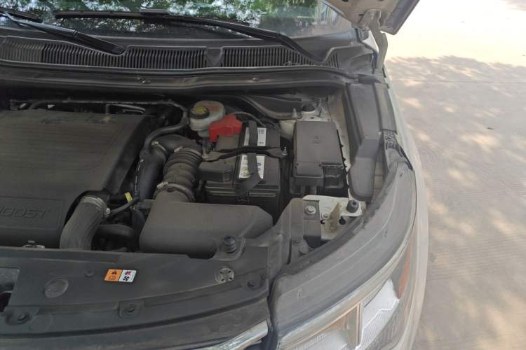 Used Ford Explorer 2017 3.5T Elite Edition Engine Bay Left