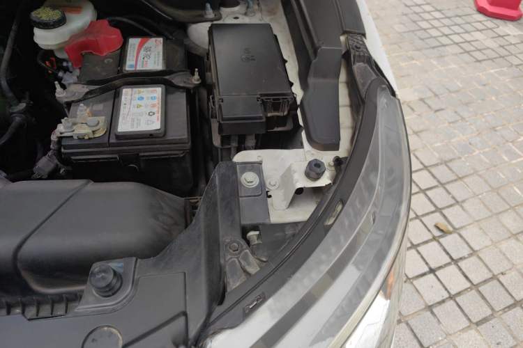 Used Ford Explorer 2017 2.3T Elite Edition Engine Bay Left