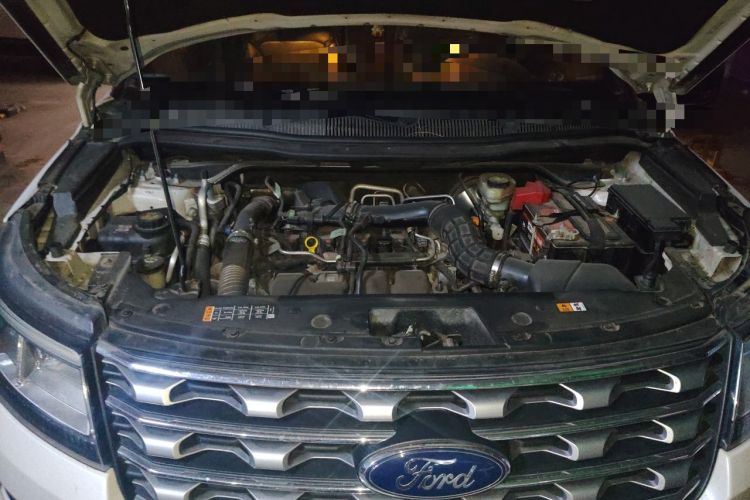 Used Ford Explorer 2017 2.3T Elite Edition Engine Bay