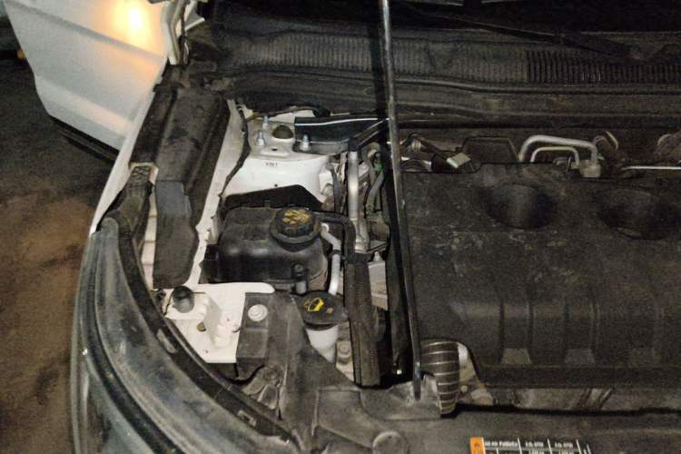 Used Ford Explorer 2017 2.3T Elite Edition Engine Bay Right