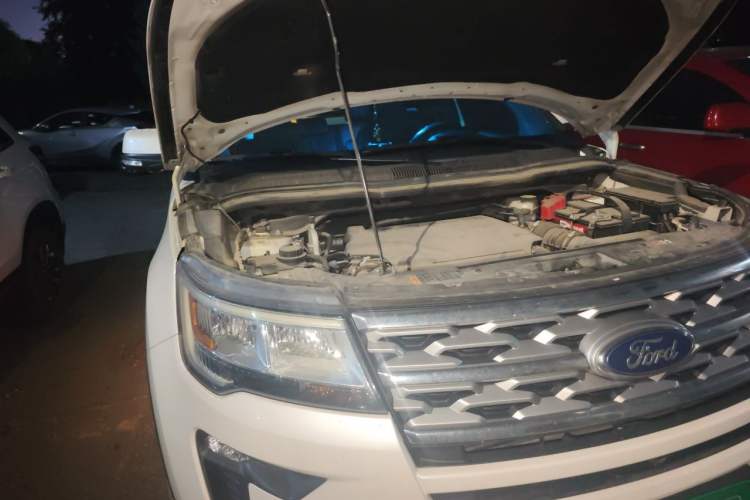 Used Ford Explorer 2017 3.5T Elite Edition Engine Bay Right