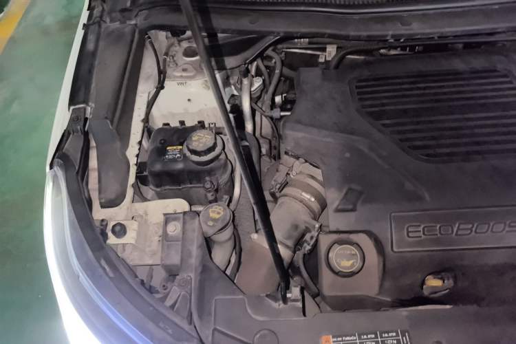 Used Ford Explorer 2017 3.5T Elite Edition Engine Bay Right