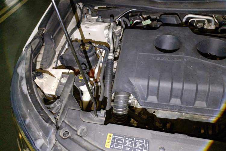 Used Ford Explorer 2017 2.3T Elite Edition Engine Bay Right