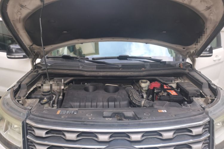 Used Ford Explorer 2017 2.3T Fashion Edition Engine Bay