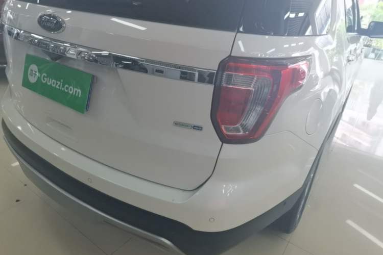 Used Ford Explorer 2017 2.3T Elite Edition Exterior 3
