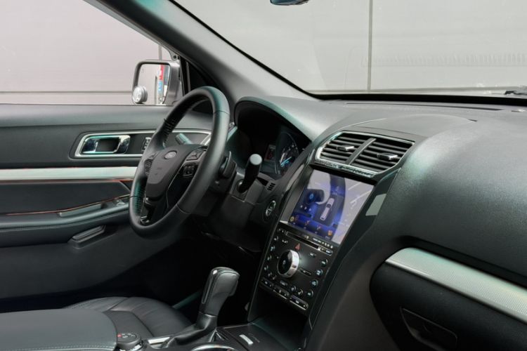 Used Ford Explorer 2017 2.3T Fashion Edition Exterior 4