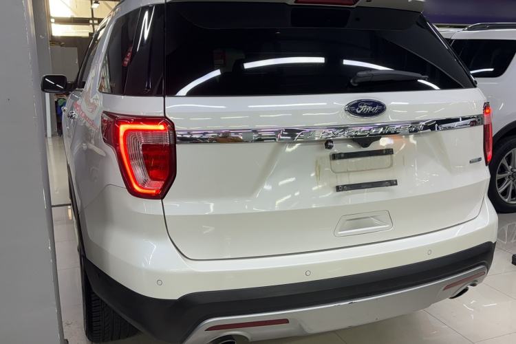 Used Ford Explorer 2017 2.3T Elite Edition Exterior 5